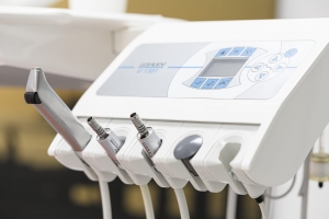 Zahnarztpraxis Juliusstrasse Wolfenbüttel - Behandlungsraum orange