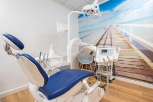 Zahnarztpraxis Juliusstrasse Wolfenbüttel - Behandlungsraum